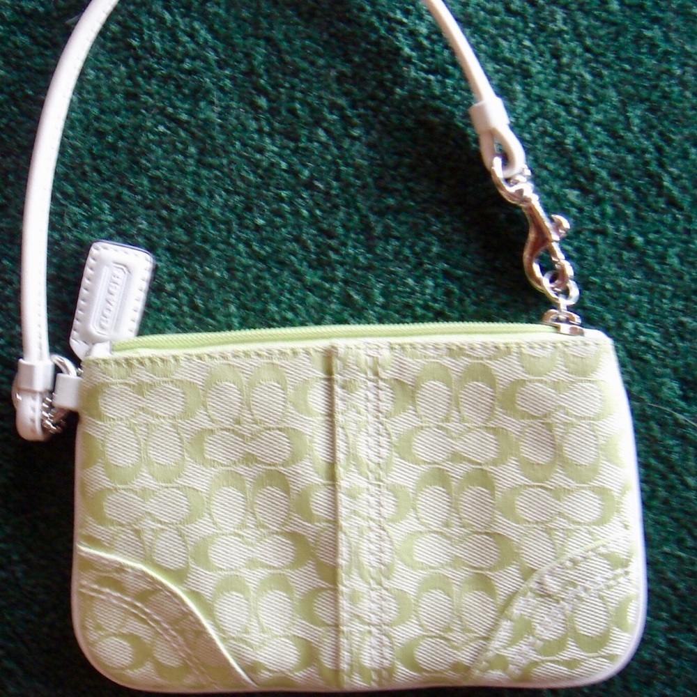 Coach wristlet wallet clutch